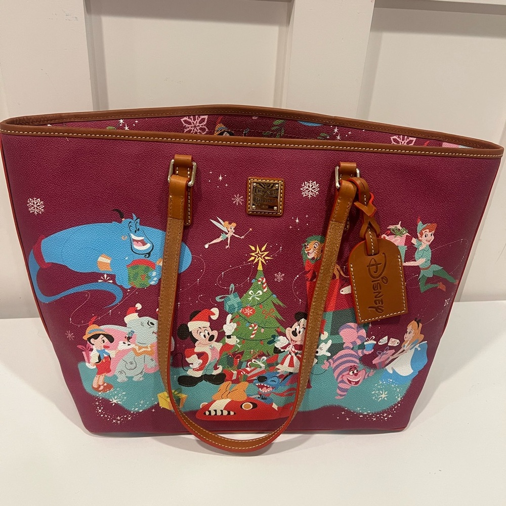 Dooney & Bourse Disney Parks Mickey Classics Christmas Tote Purse Bag